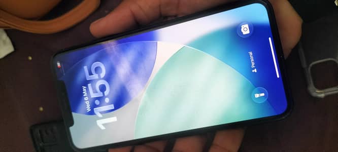 iPhone 11 pro max battery health 75 exchange possible
