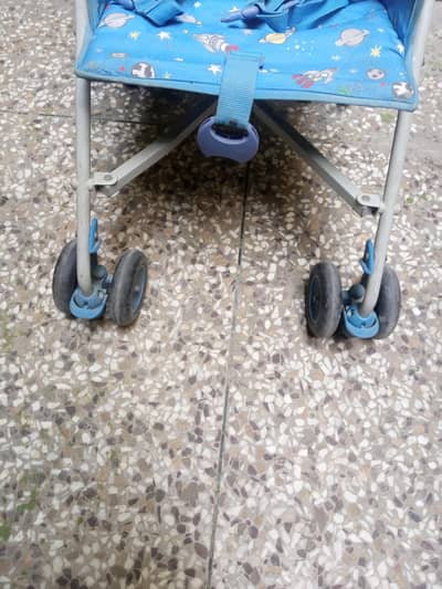baby walking pram