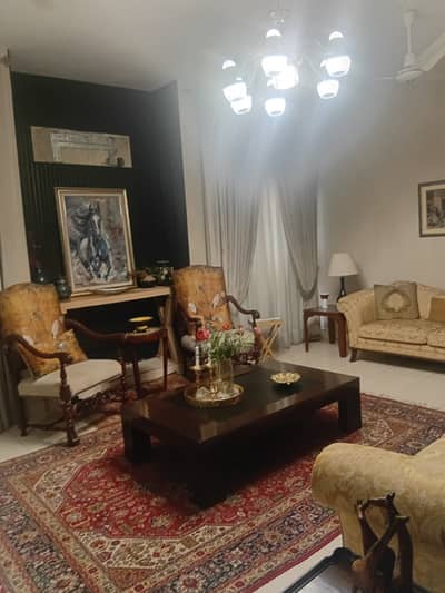 14 Marla Double Story Building Near Jinnah Hospital for Silent Office/Working Space/Executive Office