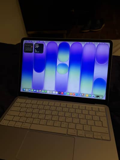 Macbook neo (silver 256gb)