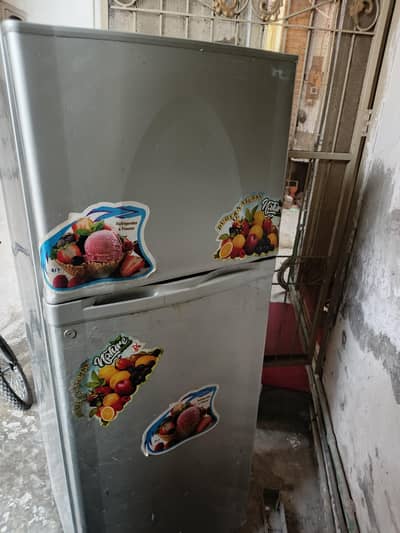 dawlance fridge