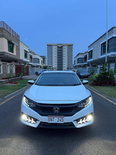 Honda Civic 1.8 oriel 2018