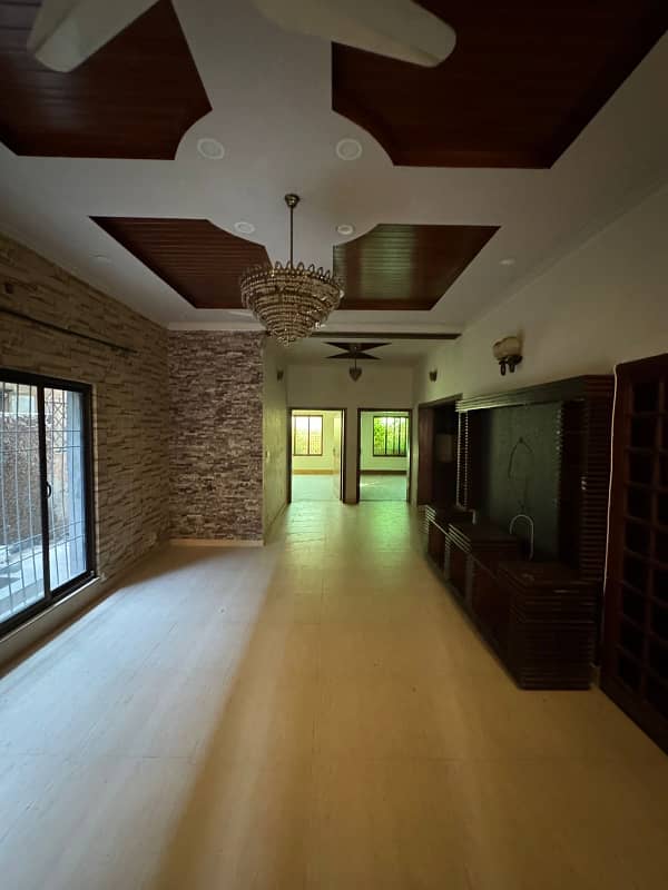 Upper portion for rent 0