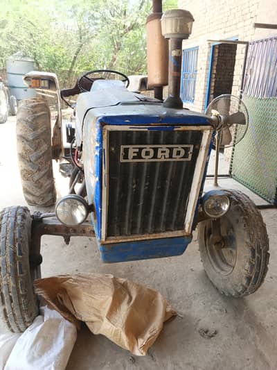 Ford 3600 Tractor