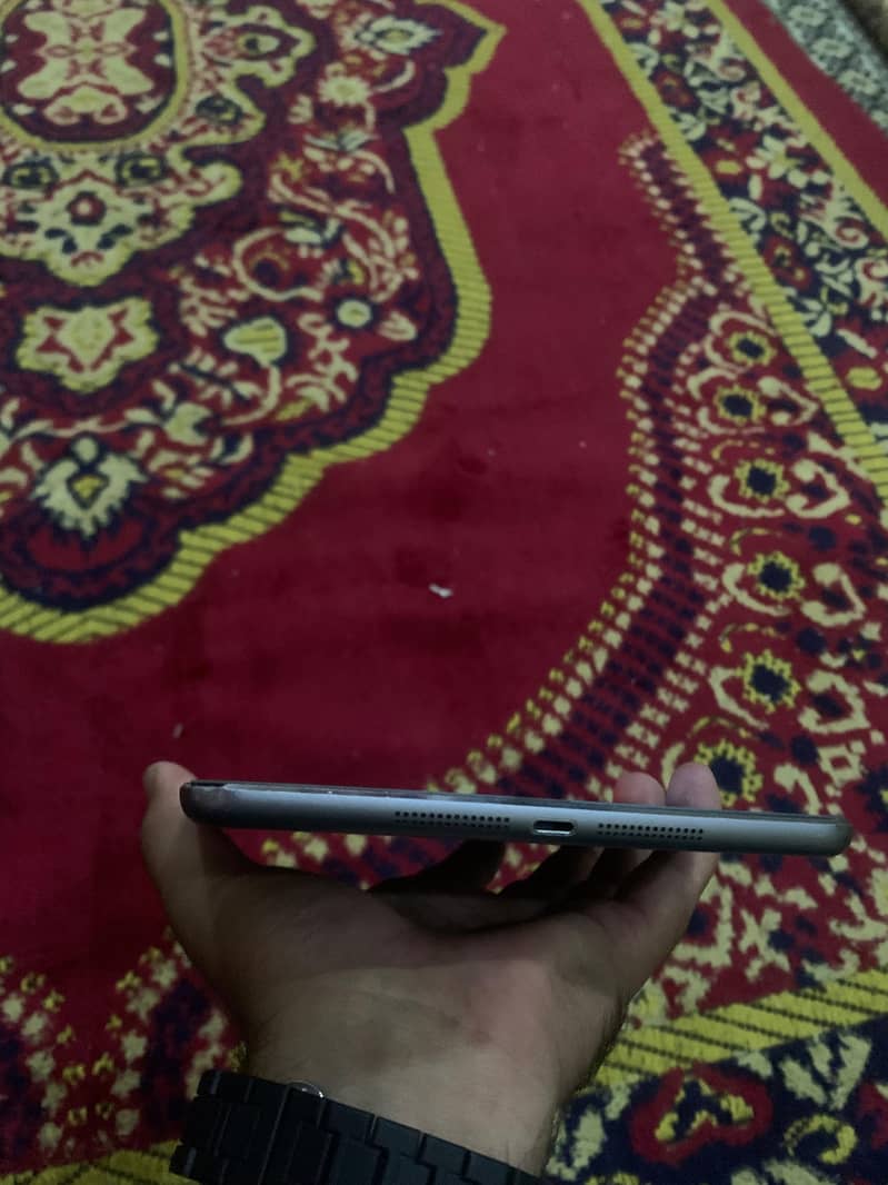 Apple ipad mini 2 6