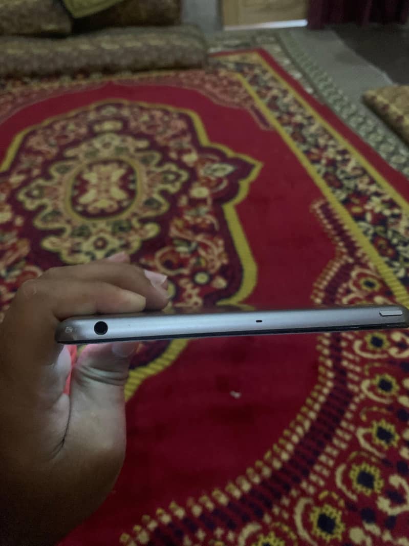Apple ipad mini 2 7