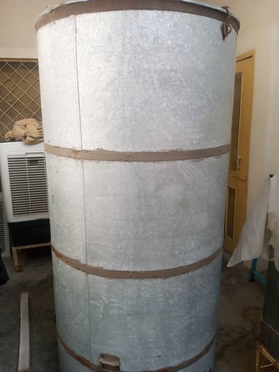 Wheet Storage Drum Gandum Bharolah 8 - 10 Bori