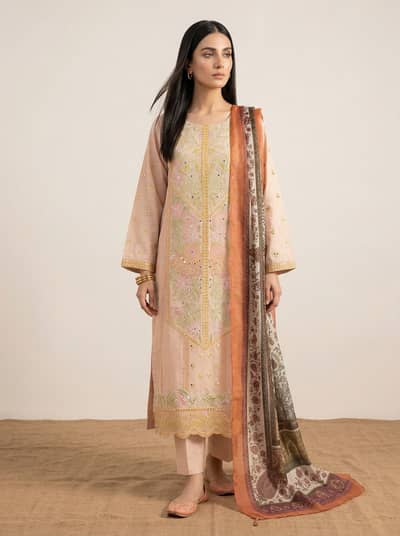 Tana bana new arrival in off price