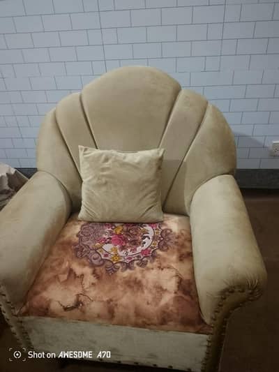 golden color sofa set 5 seater
