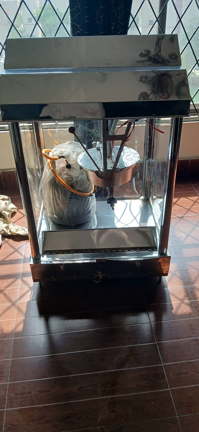 Popcorn machine 2