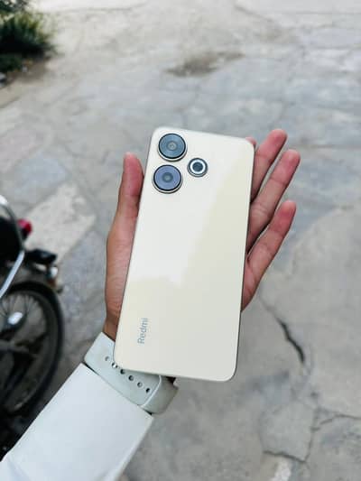 realme c13