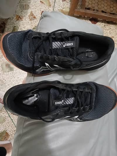 asics rocket 12 size eu 44.5