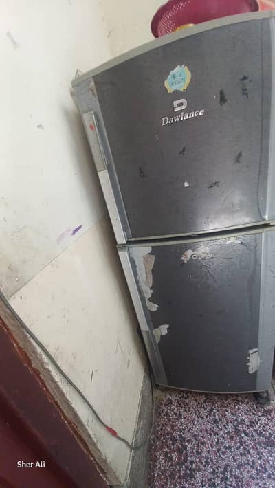 rarely used Dawlance refrigerator fir sale