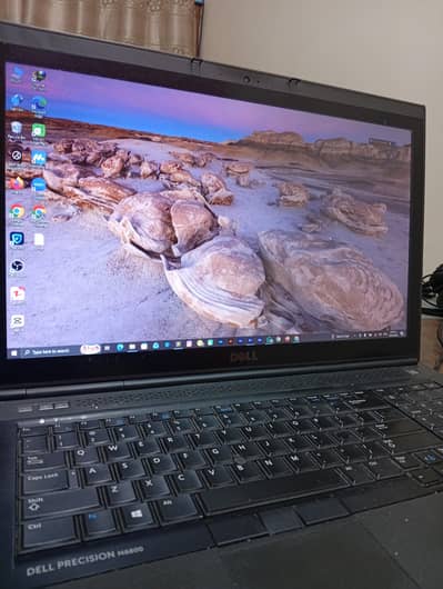 Dell Precision M6800 workstation for gaming and vidoes editing