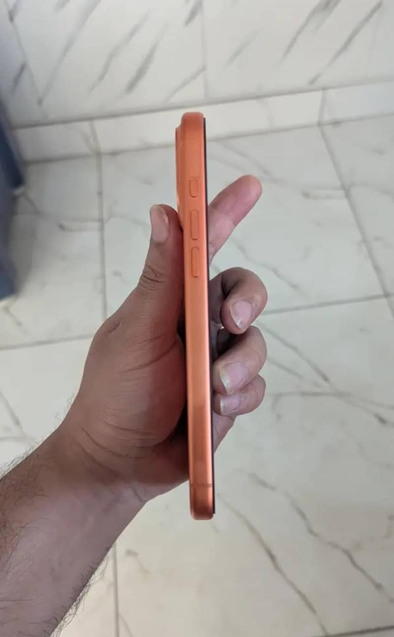 iphone 17 pro max 2