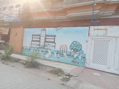 12 male commercial property main boulevard for sale