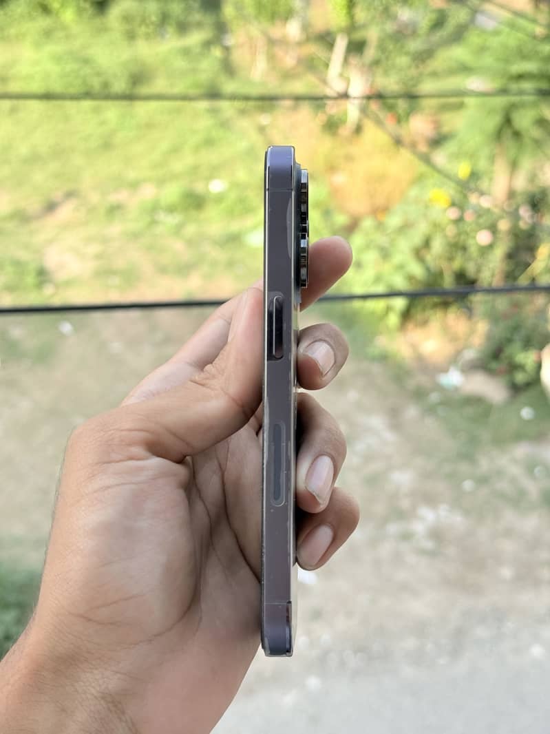 Iphone 14 pro 4