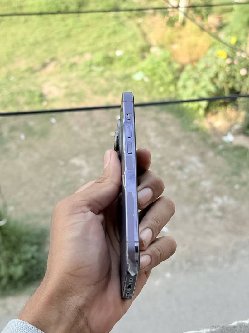 Iphone 14 pro 5