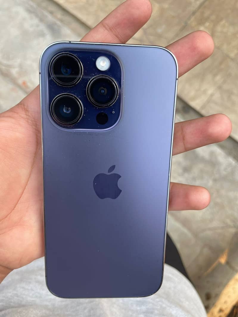 iPhone 14pro 0