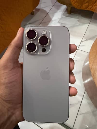 Iphone 15 Pro (Non-Active) with box