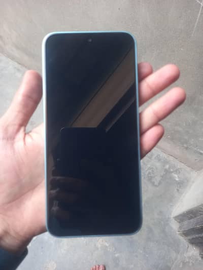 8/128 condition 10/10 box charge available ha 6 month warranty