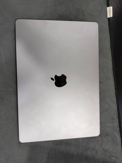 Apple MacBook Air 2024 M3 15” | 16GB RAM | 256GB