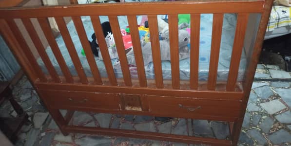 baby cot