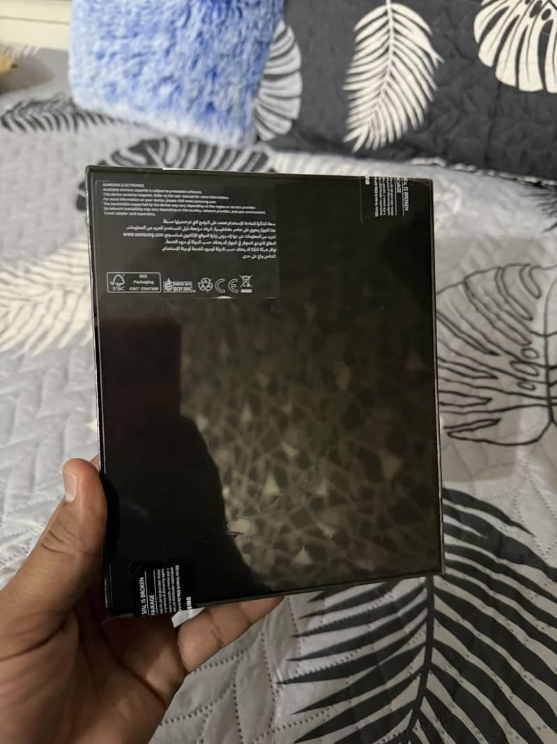 A Fold 3 4