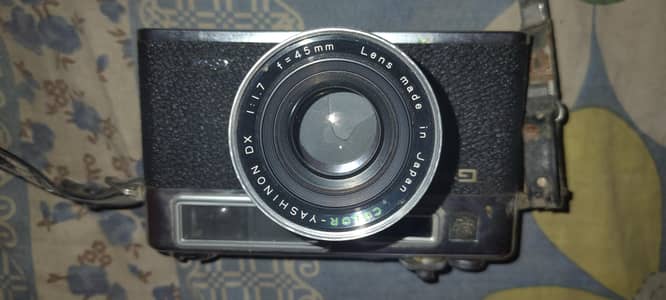 G-YASHIKA vintage camera