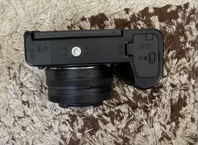 Z30 complete box with 16.50 kit lens for sale