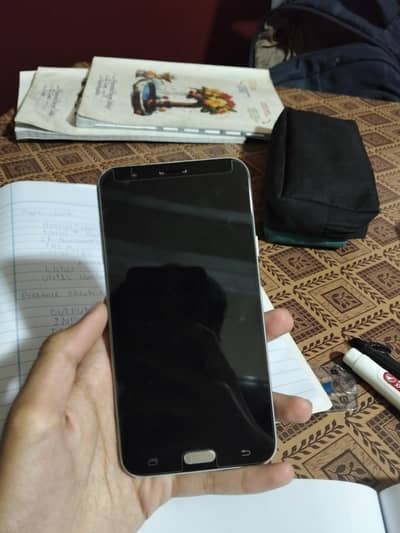 Samsung Galaxy J7 for Sale (Urgent)