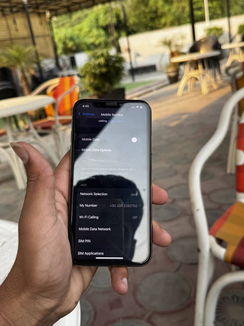 iPhone XS 3