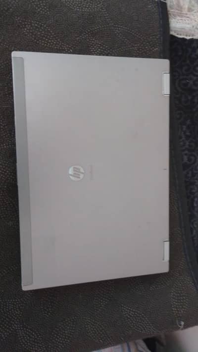 HP elitebook i5 3Gen 4 gb ram