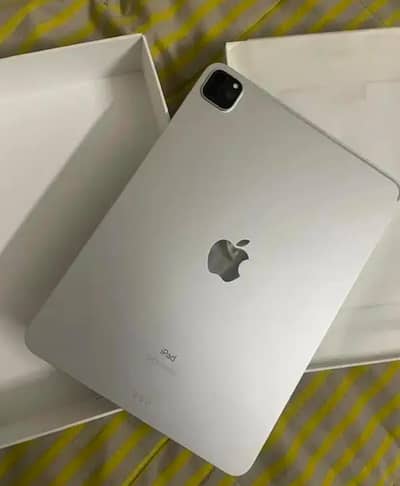 Apple iPad pro M1 ship