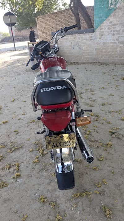 Honda CD 70 colour red for sale model 2024
