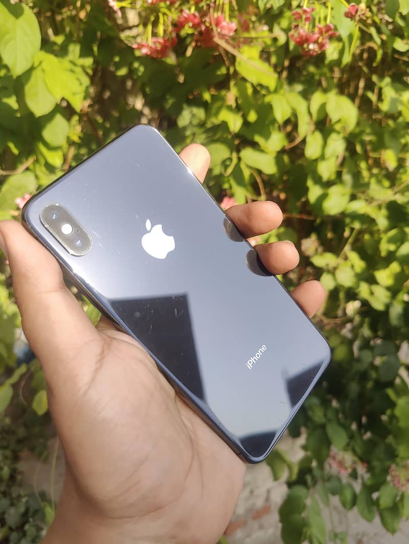 iphone xs max 3