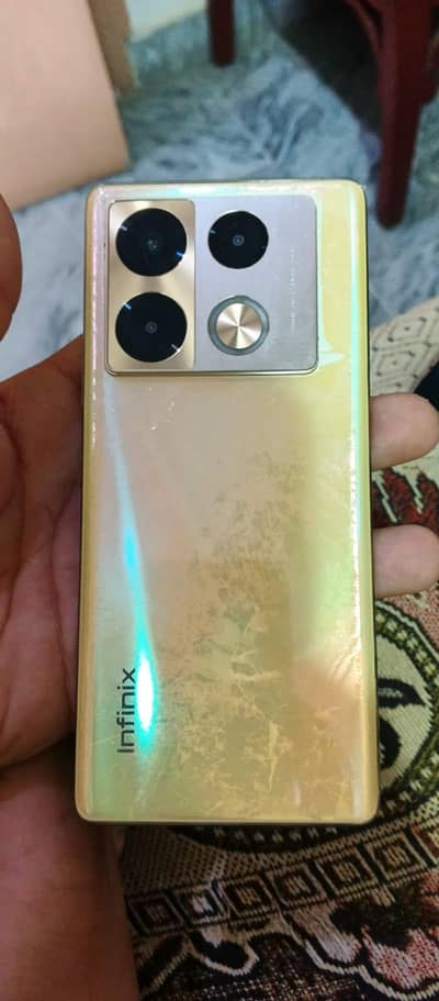 INFINIX NOTE 40 PRO