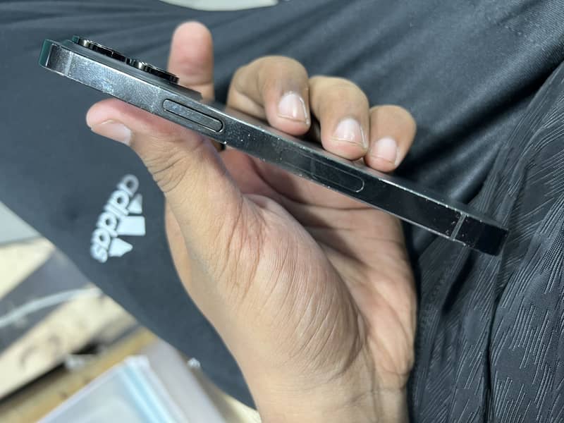 14 pro 3