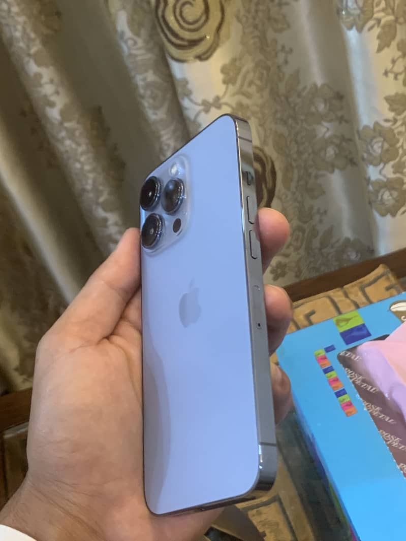 Iphone 13 Pro With SIM Time 2