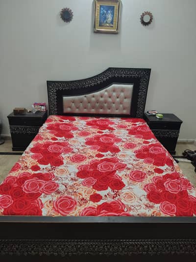 Black bedset for sale
