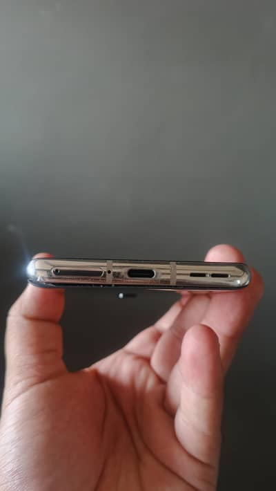 one plus 8 8/128gb