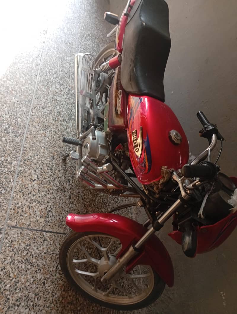 united 100cc 0