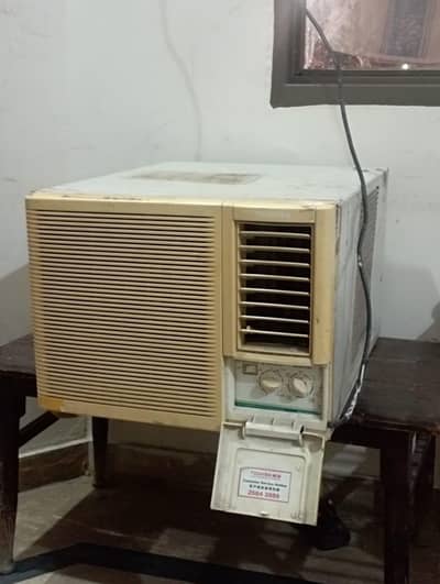 Toshiba Window AC | Excellent Cooling | 0.75 Ton