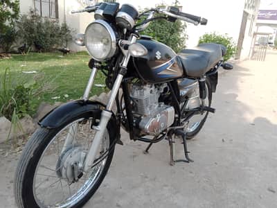 Suzuki GS 150 2024
