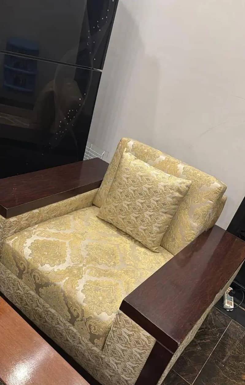 sofa set 1