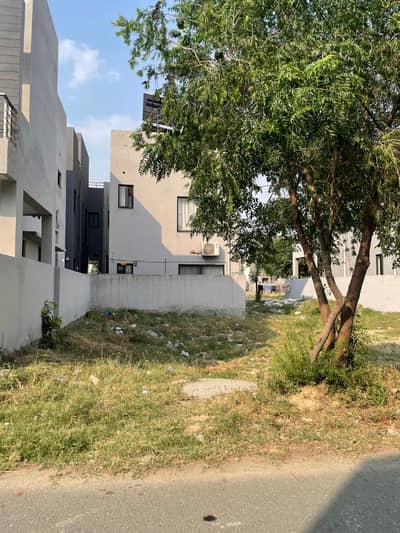 Plot No-1575 Block C - 5 Marla Plot On Top Location of Phase 9 Town DHA Lahore For Urgent Sale