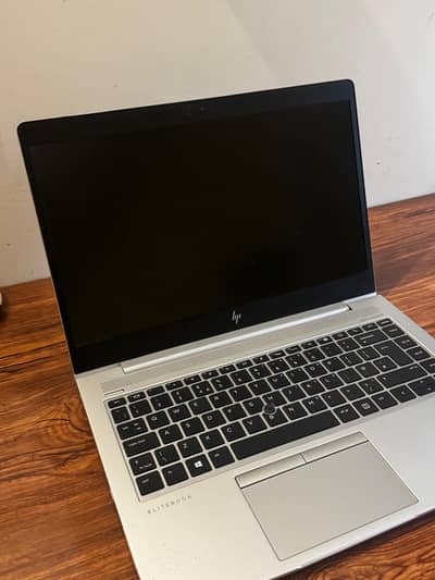 HP EliteBook (Business Class Laptop) – Like New Condition