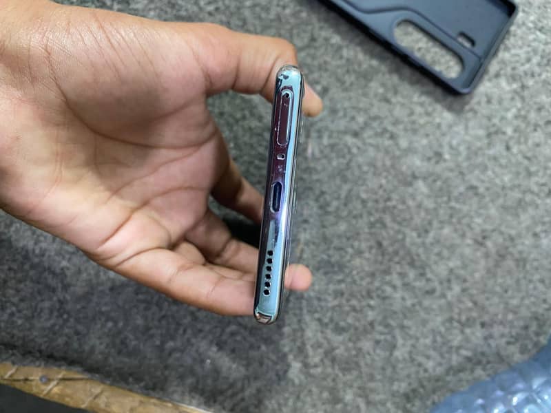 Tecno camon 40 pro 1