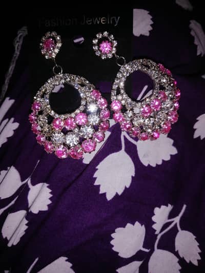 silver and pink pearls earrings