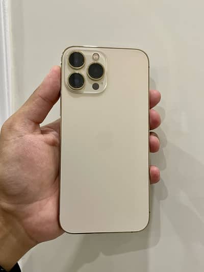 Iphone 13 pro max 256gb with (sim working)